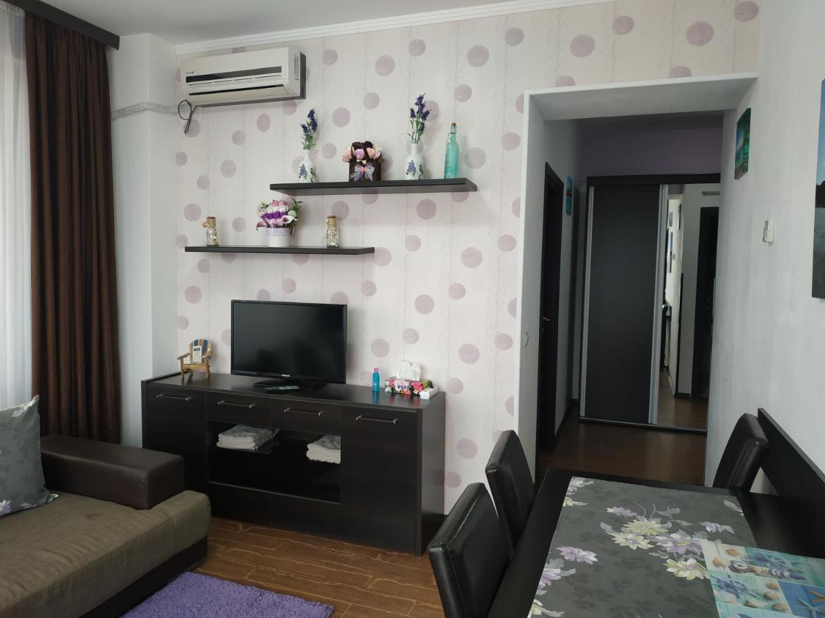 Cristina Iris Apartment มามายา ภายนอก รูปภาพ