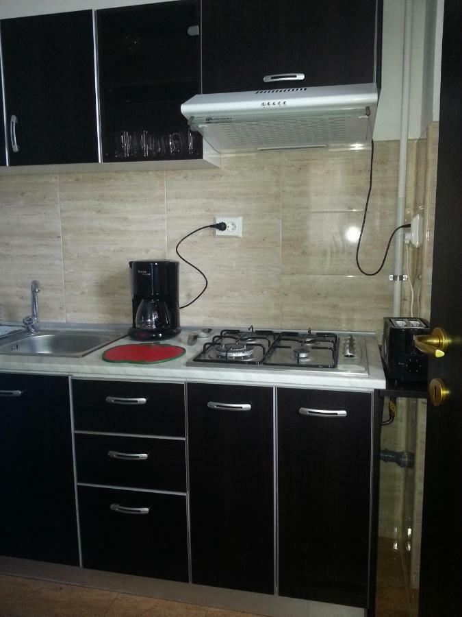 Cristina Iris Apartment มามายา ภายนอก รูปภาพ